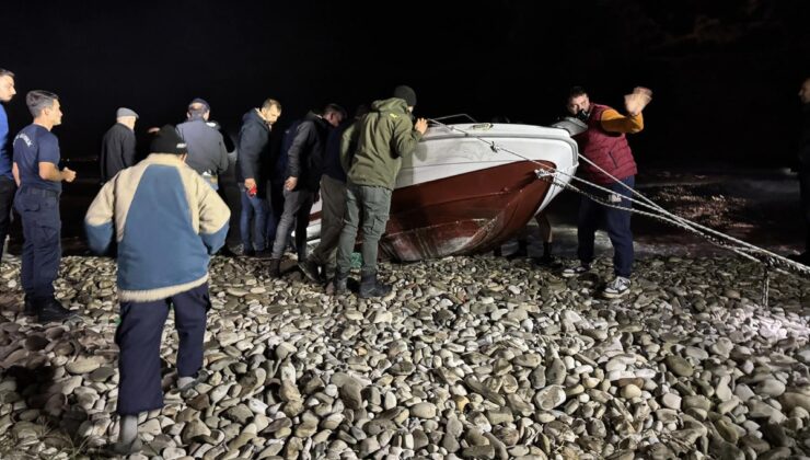 Sinop’ta tekne alabora oldu! 1 polis hayatını kaybetti, 1 polis aranıyor