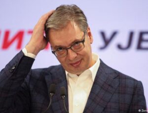 Sırbistan seçimini Öğrenciler Listesi kazandı, 12 yıllık Vucic yenilgiyi kabul etti