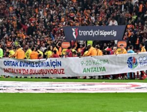 Süper Lig’in 9. haftasında kulüpler COP31 için Antalya’da pankartla sahaya çıktı