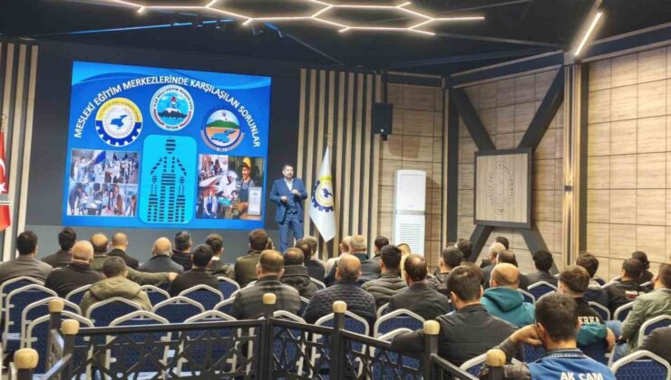 Tatvan’da mesleki eğitim toplantısında işletmelerle eğitim kurumları bir araya geldi