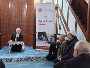 Tekirdağ Süleymanpaşa’da umre yolcularına hazırlık semineri verildi