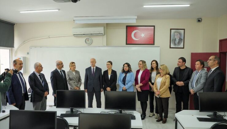 Trakya Üniversitesi İİBF’de 32 bilgisayarlı NetLab laboratuvarı açıldı