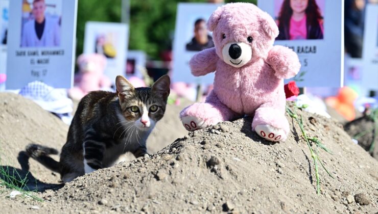 Üsküdar’da “Toprağın Altındaki Çocuklar” etkinliğinde Gazze’de yaşamdan koparılan çocuklara dikkat çekildi