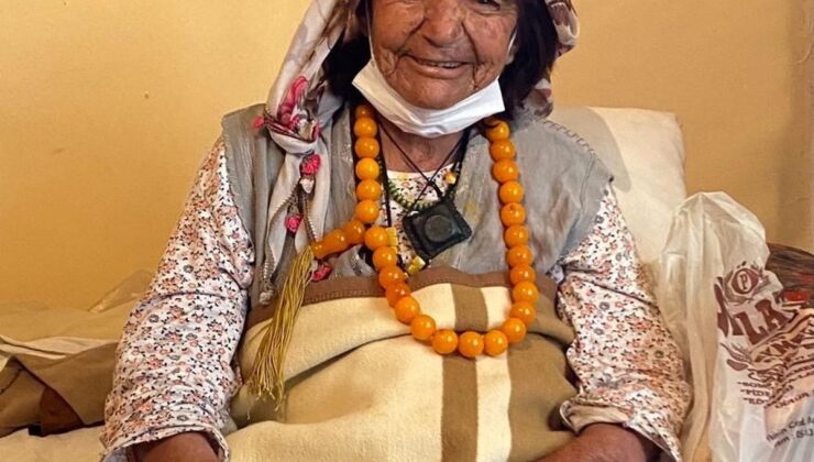 Van’ın simgesi ‘Deli Fadile’ olarak bilinen Fadile Kayar 84 yaşında hayatını kaybetti