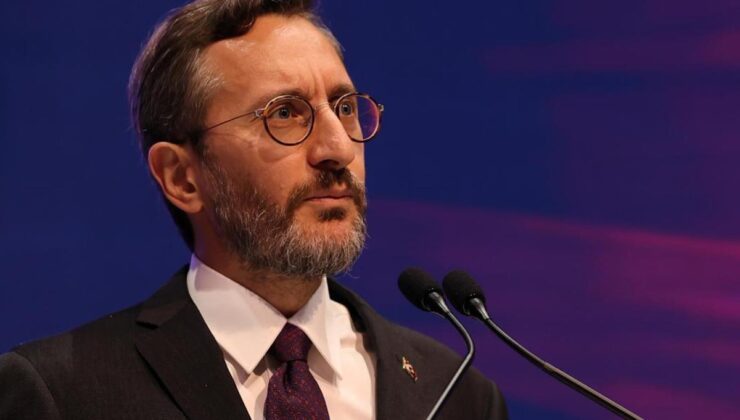 Vatikan’a giden Fahrettin Altun bambaşka biri oldu! Yeni tarzı dikkat çekti