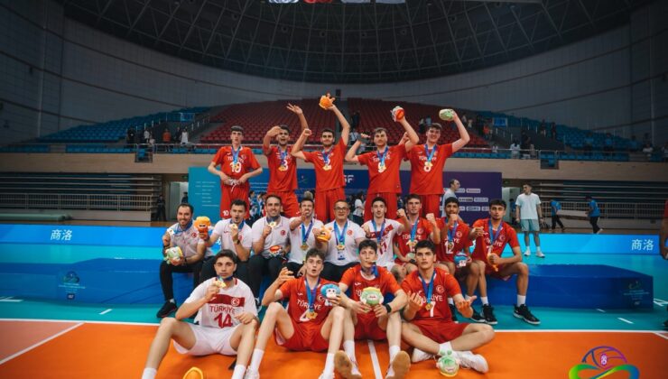 Zihinsel antrenman yapan TVF Spor Lisesi Erkek Voleybol Takımı dünya şampiyonu oldu